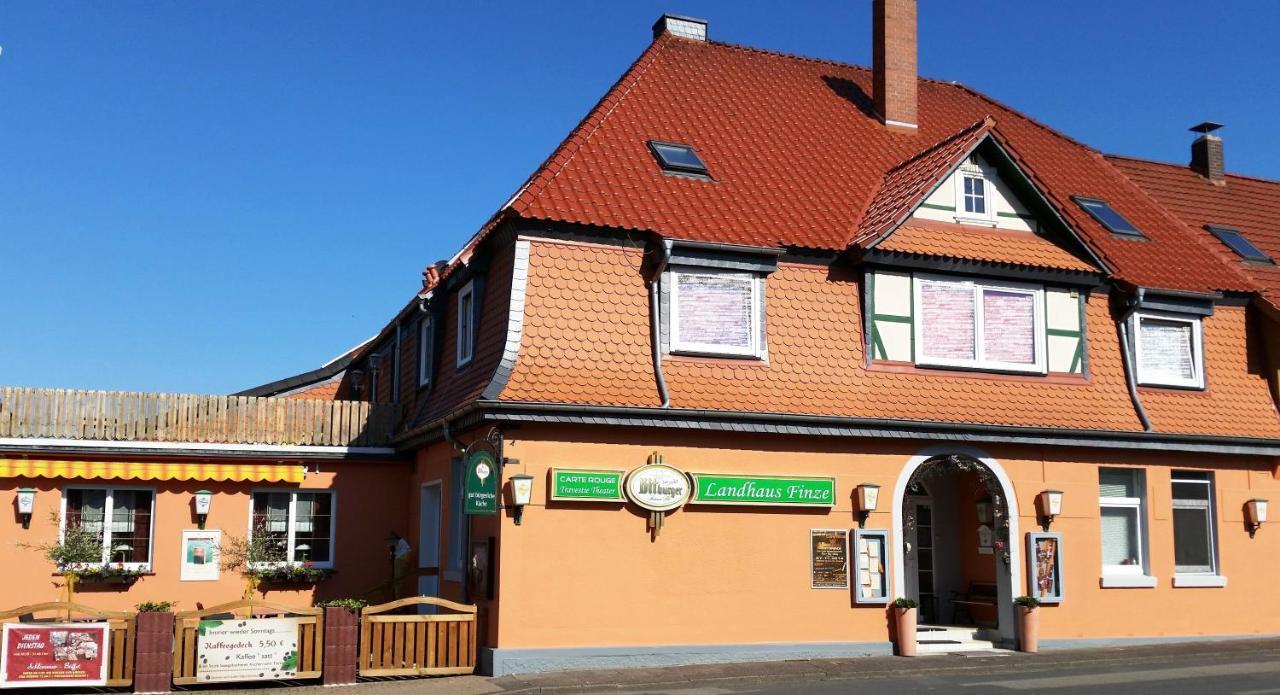 Neuhutte Hotel - Restaurant - Deutsches Haus מראה חיצוני תמונה