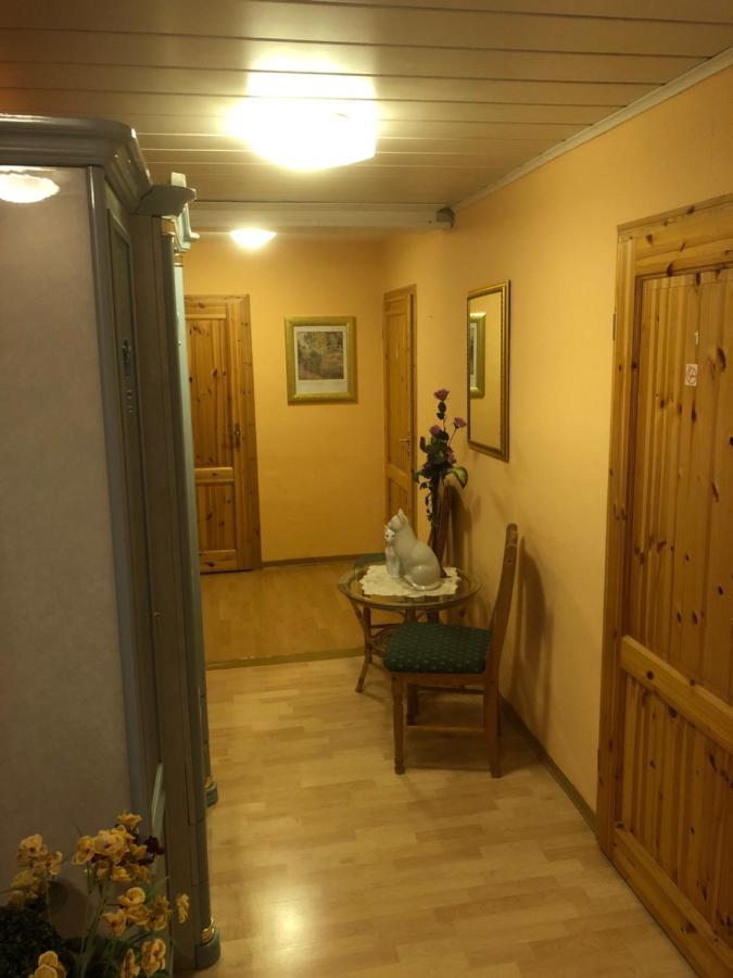 Neuhutte Hotel - Restaurant - Deutsches Haus מראה חיצוני תמונה